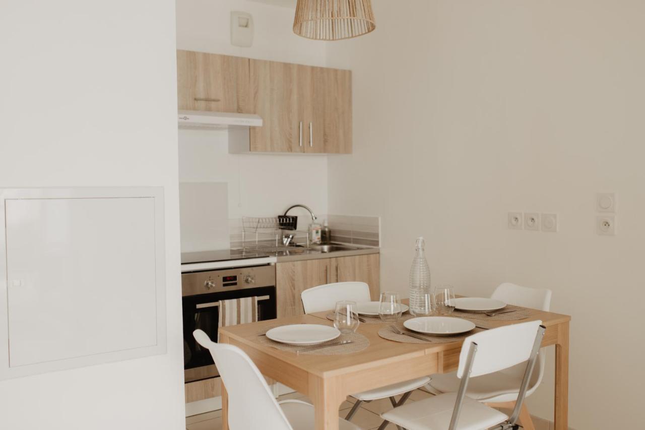 Bel Appartement Climatise Avec Place De Parking Marseilles Exterior foto