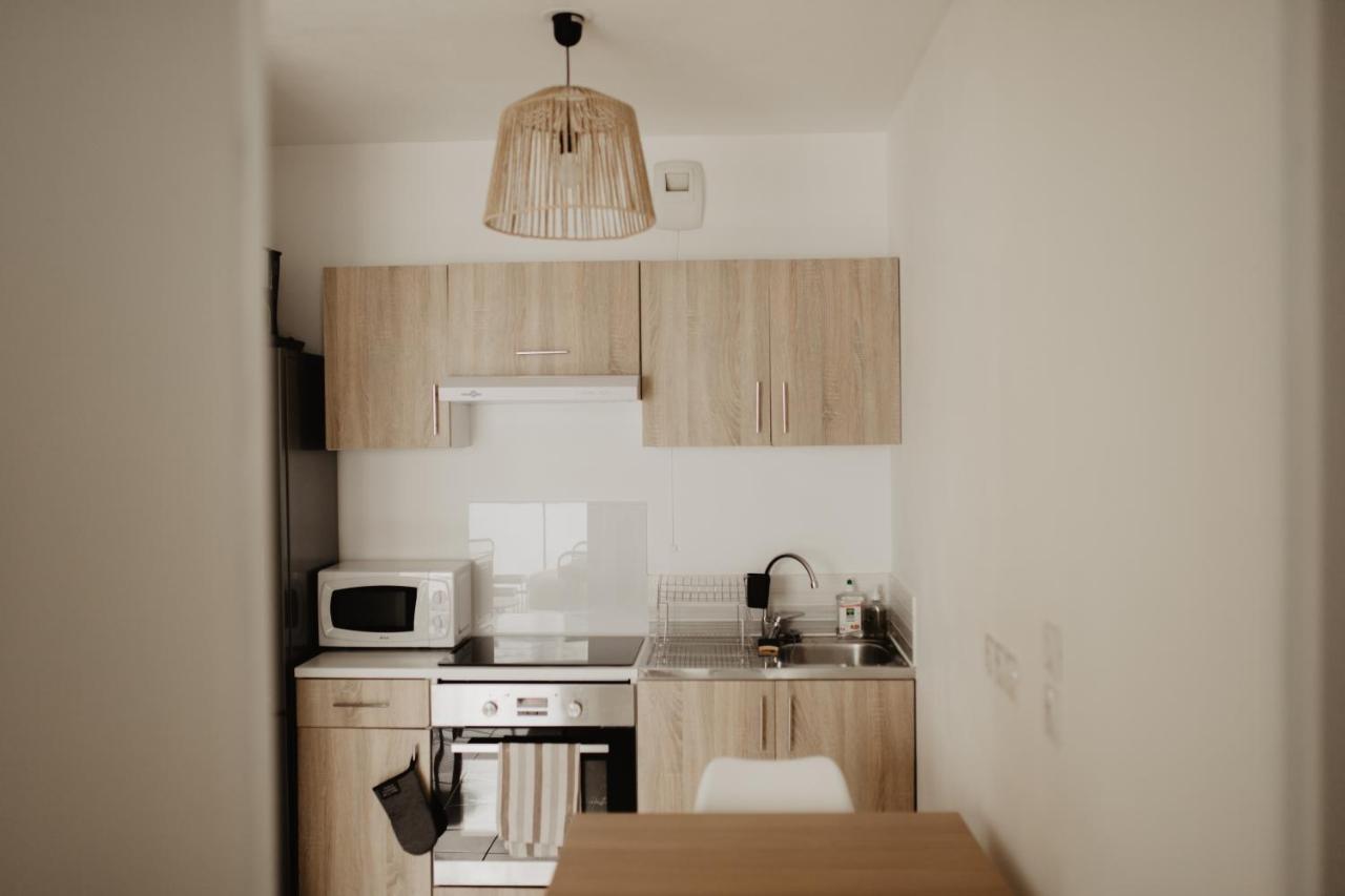 Bel Appartement Climatise Avec Place De Parking Marseilles Exterior foto